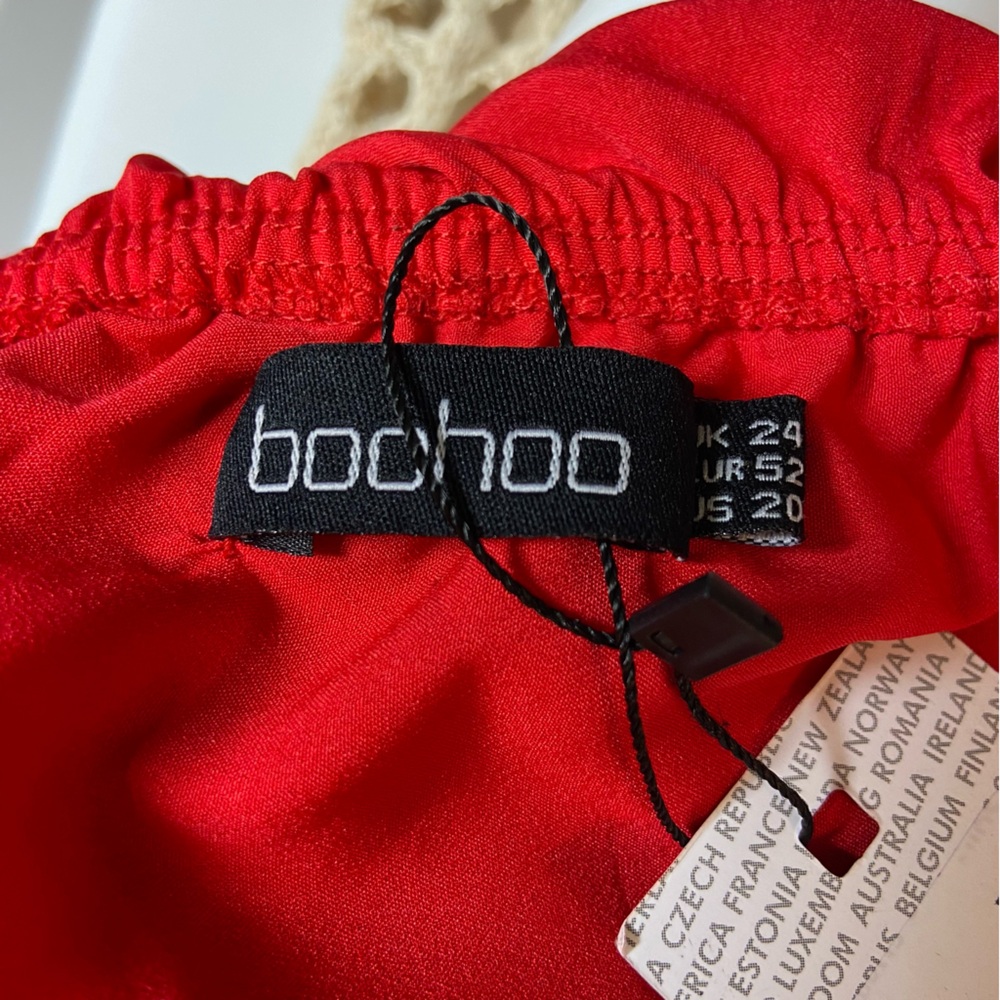 New NWT Boohoo Off-Shoulder Ruffle Peplum Blouse Top Red Tiered Sz 20 Volup Plus - Picture 9 of 10